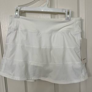 Lululemon pace rival skirt - white size 6 Tall